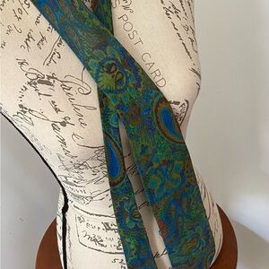 PaisleyTie in Teal and Blue
